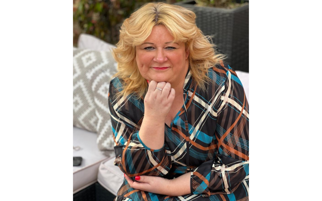 INTRODUCING U2 LOVE – Jacquie